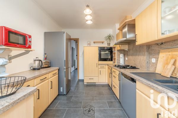 Maison à vendre 6 pièces 97 m² Marange-Silvange