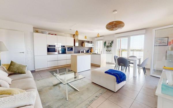 Appartement à vendre    4 pièces • 106 m2 Juvignac