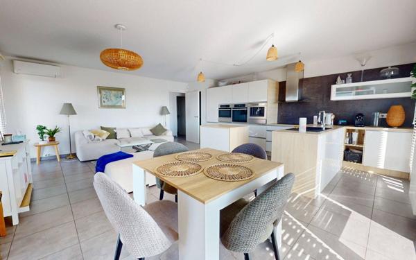 Appartement à vendre    4 pièces • 106 m2 Juvignac