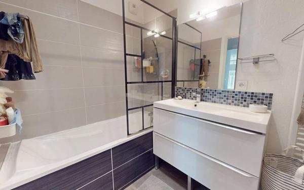 Appartement à vendre    4 pièces • 106 m2 Juvignac