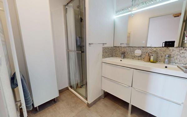 Appartement à vendre    4 pièces • 106 m2 Juvignac