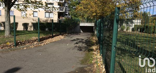 Parking à vendre 13 m² Les Mureaux