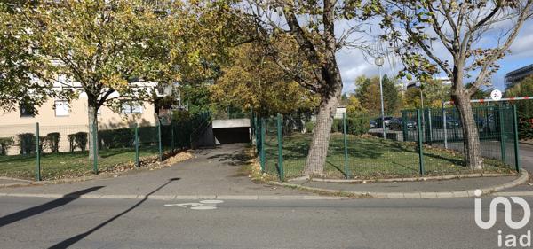 Parking à vendre 13 m² Les Mureaux