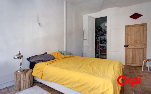 Appartement à vendre    2 pièces • 83,26 m2 Lyon 2