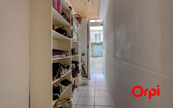 Appartement à vendre    2 pièces • 83,26 m2 Lyon 2