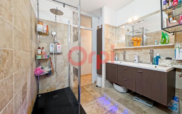 Appartement à vendre    3 pièces •  La Valette-du-Var