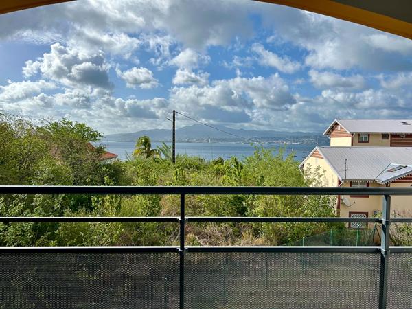 Appartement T1 à louer aux Trois Ilets avec vue mer et climatisation