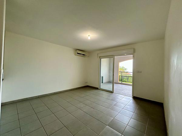 Appartement T1 à louer aux Trois Ilets avec vue mer et climatisation