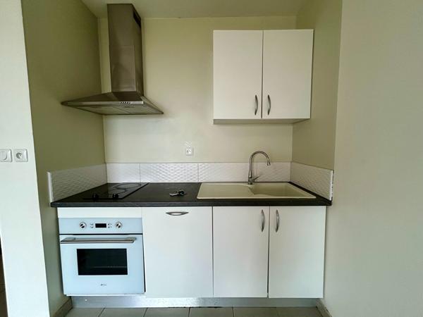 Appartement T1 à louer aux Trois Ilets avec vue mer et climatisation