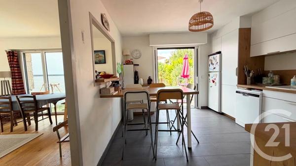 Maison à vendre  7 pièces - 165 m 2   VANNES  - 56