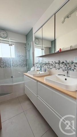 Maison à vendre  7 pièces - 165 m 2   VANNES  - 56