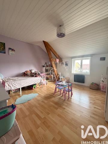 Maison à vendre 6 pièces 200 m² Cernoy