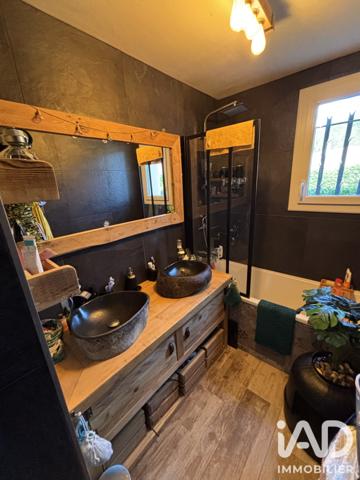 Maison à vendre 4 pièces 91 m² Le Val