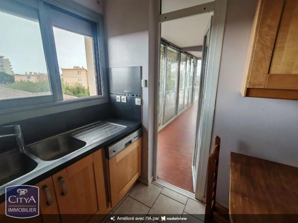 Appartement à vendre 5 pièces 93m² Fréjus (83600)