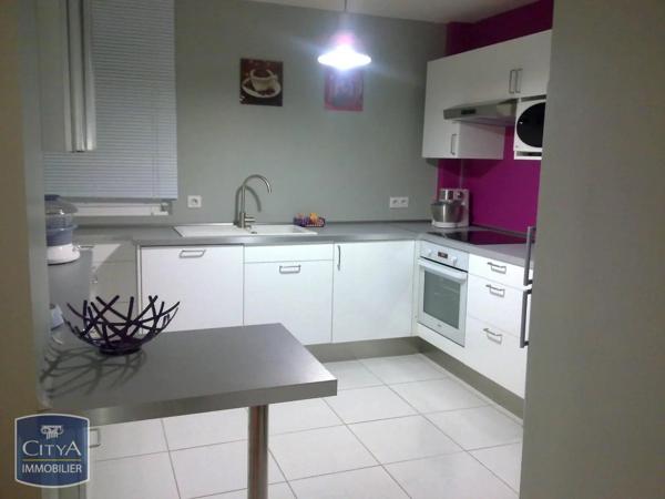 Appartement à louer 3 pièces 70.5m² Les Pennes-Mirabeau (13170)
