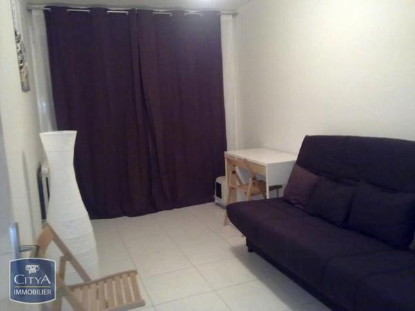 Appartement à louer 3 pièces 70.5m² Les Pennes-Mirabeau (13170)