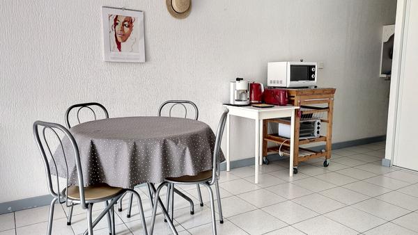 A LOUER - Studio meublé à La Rochelle - La Genette