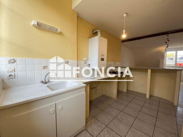 Location Studio 52.1 m² - 18 RUE DU 11 NOVEMBRE Lisieux 14100