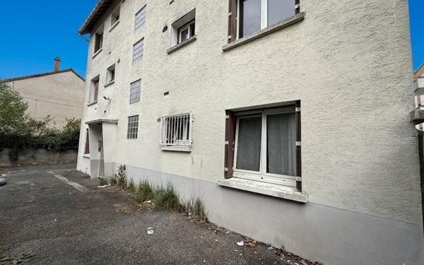 Immeuble à vendre    16 pièces •  Villepinte