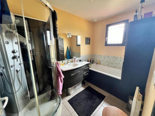 Maison 3 chambres dans un magnifique environnement