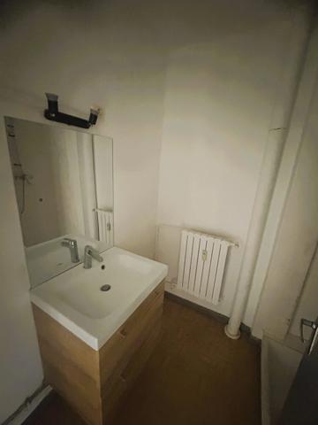 À louer – Appartement T3 lumineux avec balcon et cave – Résidence Les Salins, Hyères