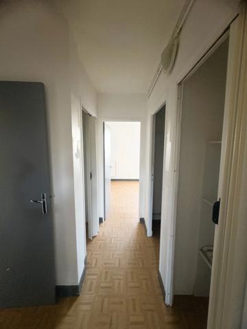 À louer – Appartement T3 lumineux avec balcon et cave – Résidence Les Salins, Hyères