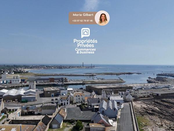 PORT DE SAINT-GUÉNOLÉ  - MURS COMMERCIAUX LOUES 74 m²