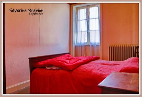 🏡 Grande maison à rénover + atelier – Idéale pour famille ou investisseur – Celles-sur-Durolle (63)