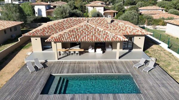 Très belle villa T5 à 1minute de la plage de Faute