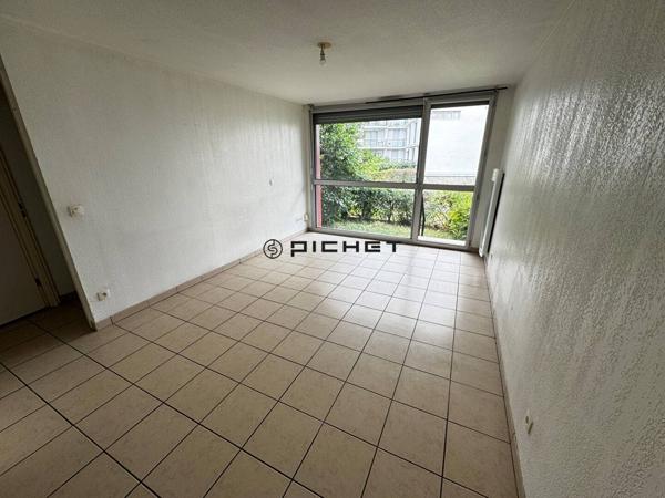 Appartement 2 pièces 47 m² BORDEAUX - 33300