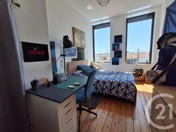 Maison à vendre  6 pièces - 150 m 2   ROYAN  - 17