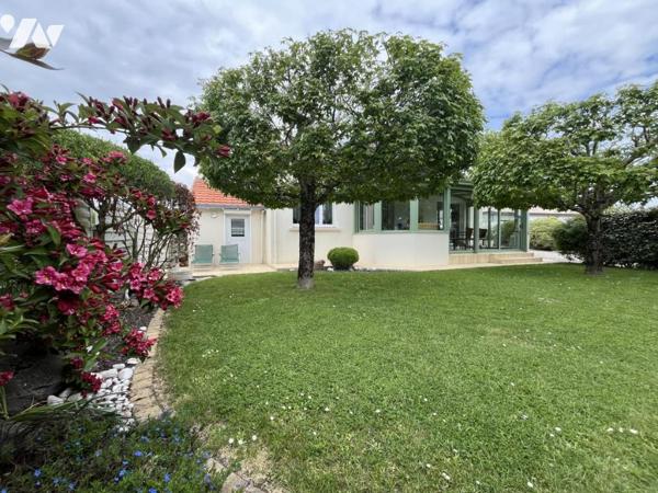 PORNIC, proche toutes commodités, agréable maison dans son écrin de verdure