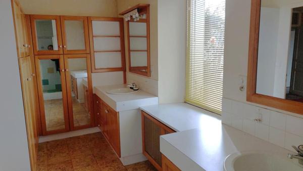 Maison Polaincourt Et Clairefont 10 pièce(s) 331 m2 jardin dépendance piscine