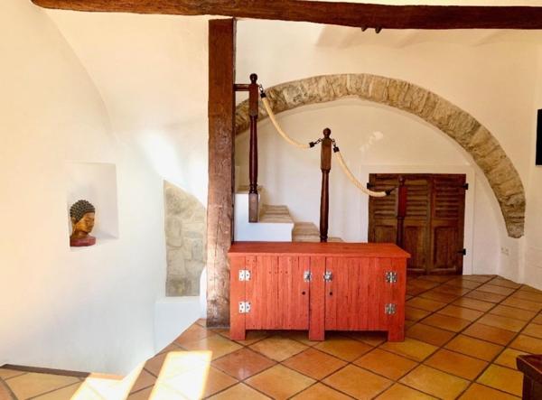 Coup de coeur pour cette charmante maison de village avec vue mer