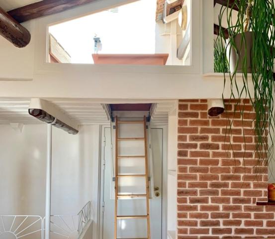 Coup de coeur pour cette charmante maison de village avec vue mer