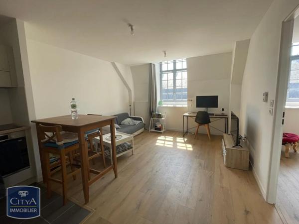 Appartement à louer 2 pièces 40.93m² Arras (62000)