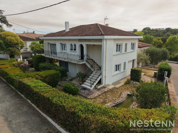 A Vendre Maison de 155 m² avec possibilité de deux habitations et jardin à Condom