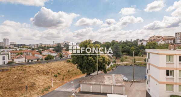 À vendre Appartement 3 pièces 71 m² - Clermont-ferrand 63000
