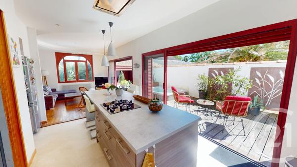 Maison à vendre  5 pièces - 140 m 2   DAX  - 40