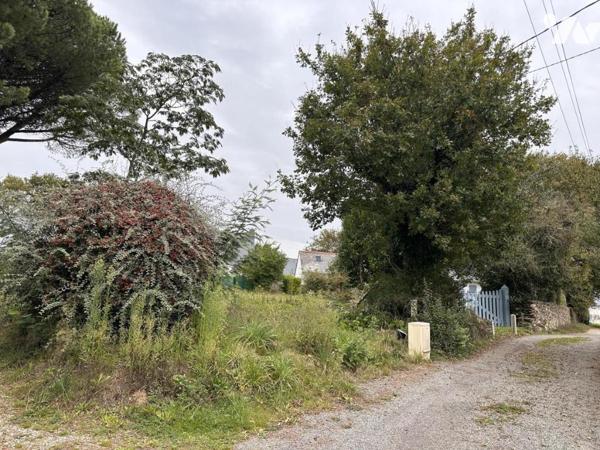 A VENDRE 56 SARZEAU, direction St Gildas de Rhuys, terrain 611 m²
