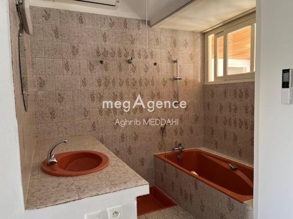 Maison à BORDEAUX, 33000 - 6 pièces 83m²