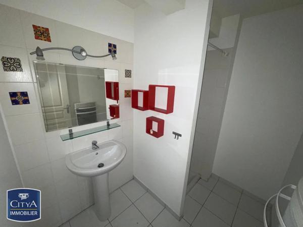 Maison à louer 4 pièces 81.57m²