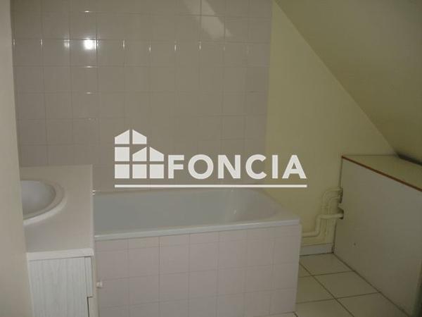 Location Studio 27.22 m² - Sermaises 45300