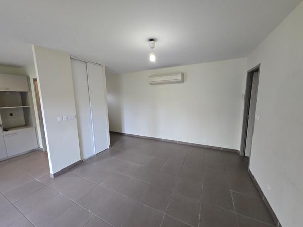- APPARTEMENT T3 DE 70m2 - RENOVÉ Auterive (31190)