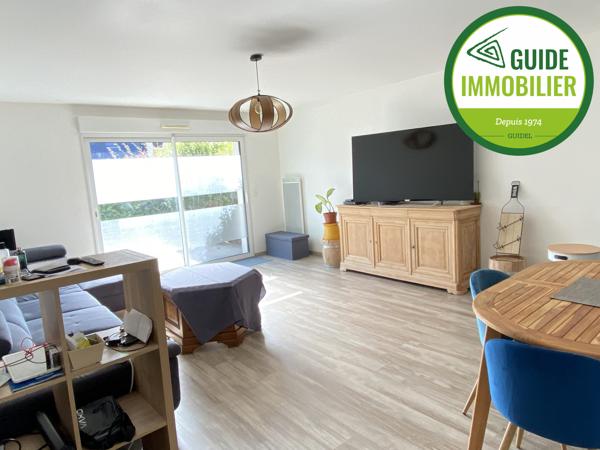 SOUS COMPROMIS DE VENTE. APPARTEMENT T3 AVEC GARAGE AU CENTRE DE GUIDEL