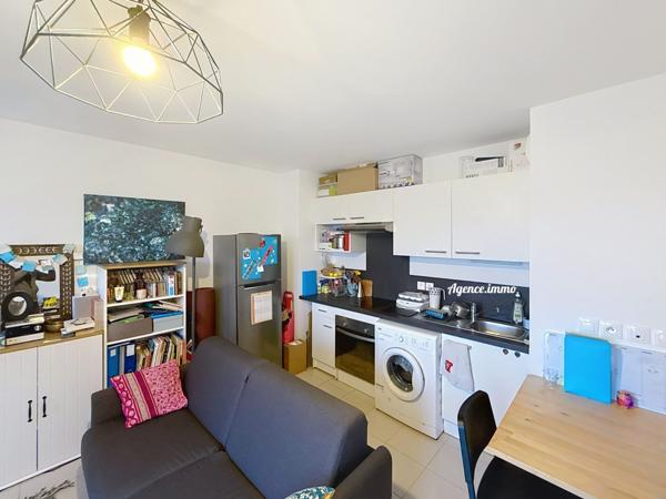 À vendre - T2, 2 pièces situé à Tours (37100)