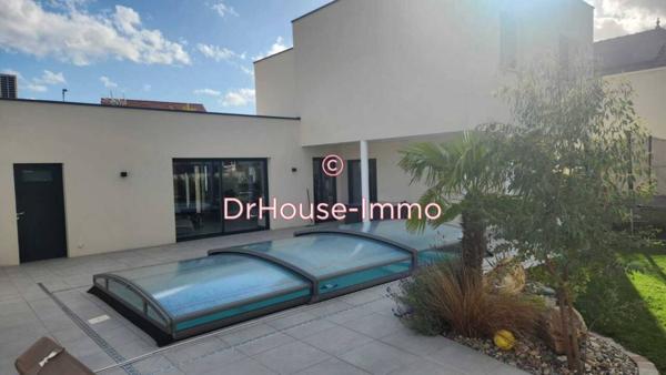 Maison à vendre 6 pièces de 159 m²