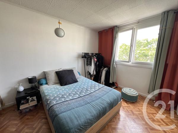 Appartement T3 à vendre  3 pièces - 67,22 m2 ALLONNES - 72