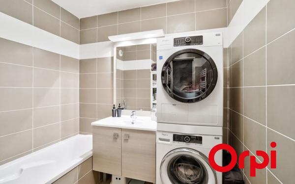 Appartement à vendre    4 pièces • 80,97 m2 Lyon 5