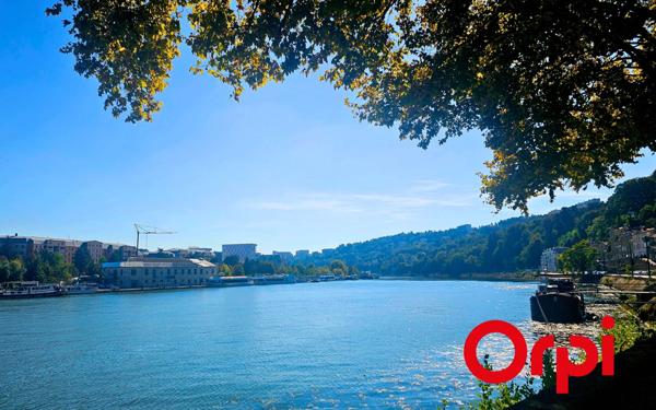 Appartement à vendre    4 pièces • 80,97 m2 Lyon 5